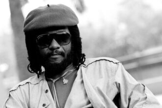 Sly Dunbar. Crédito: Reprodução.