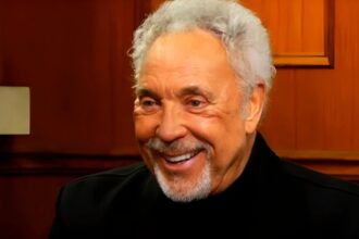 Tom Jones. Crédito: Reprodução.