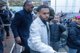 Chris Brown. Crédito: Ilyas Tayfun Salci/Anadolu via Getty Images.