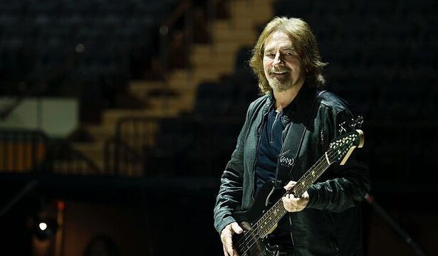 Geezer Butler. Crédito: Reprodução.