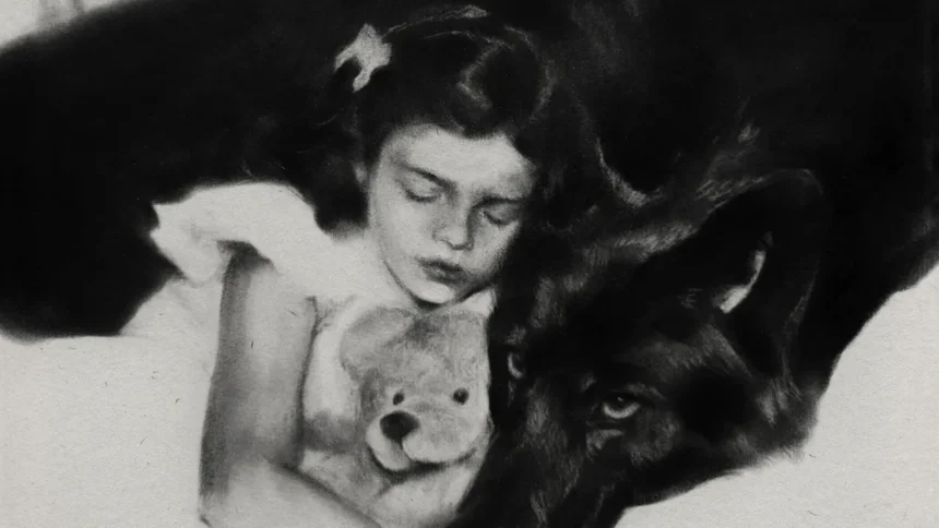 Lana Del Rey - White Feather Hawk Tail Deer Hunter