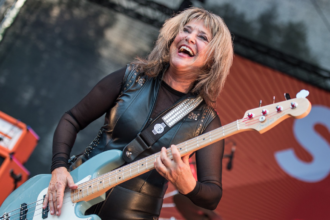 Suzi Quatro. Crédito: Reprodulção.