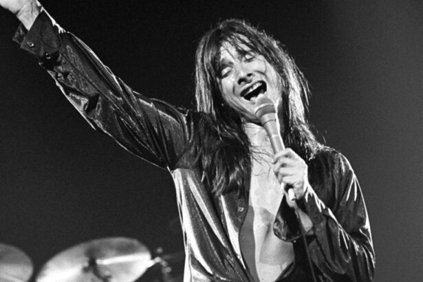 Steve Perry. Crédito: Reprodução.