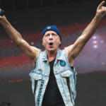 Bruce Dickinson. Crédito: Mariano Regidor / Redferns.