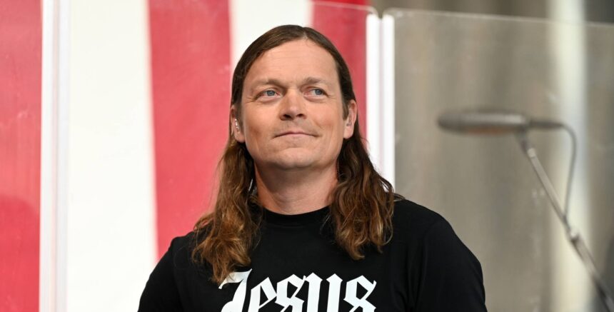 Brad Arnold de 3 Doors Down. Crédito: Slaven Vlasic/Getty Images.