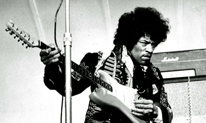Jimi Hendrix. Crédito: Wikimedia.