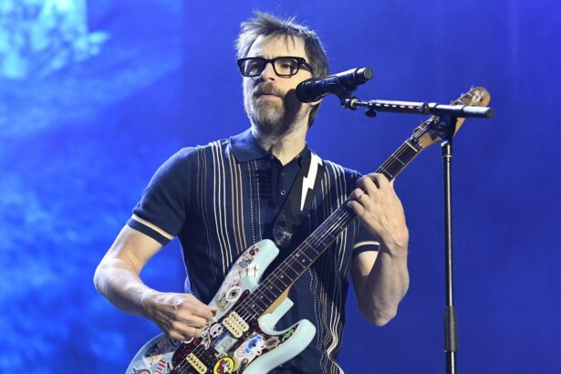Weezer. Crédito:: Tim Mosenfelder/WireImage.