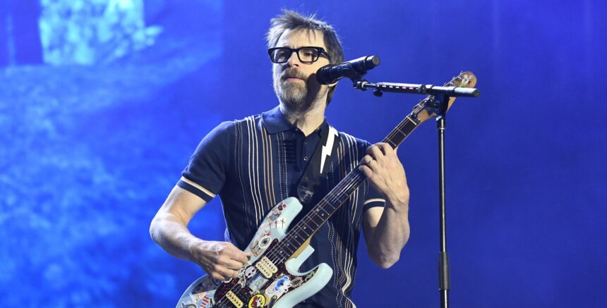 Weezer. Crédito:: Tim Mosenfelder/WireImage.