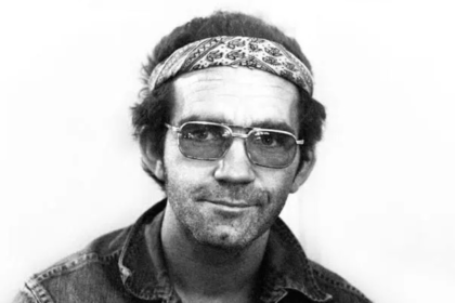 JJ Cale. Crédito: Gijsbert Hanekroot/Redferns.