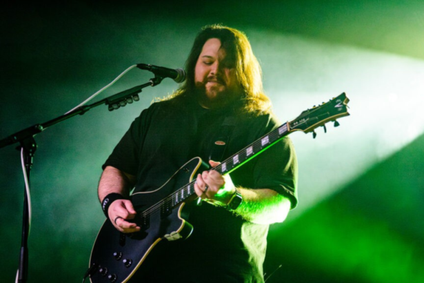 Wolfgang Van Halen. Crédito: Josh Chaikin.