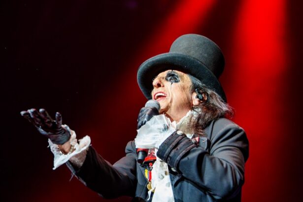 Alice Cooper. Crédito: Cris Watkins.
