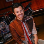 Harry Styles. Crédito: Reprodução/Youtube.