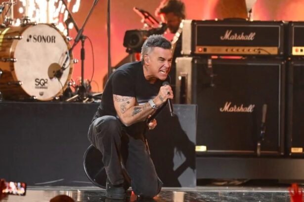 Robbie Williams BRIT Awards 2026. Crédito: Reprodução.