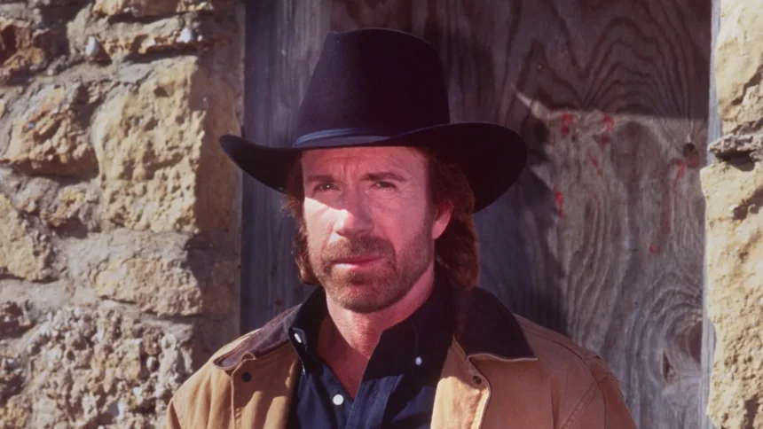 Chuck Norris. Crédito: CBS /Courtesy Everett Collection