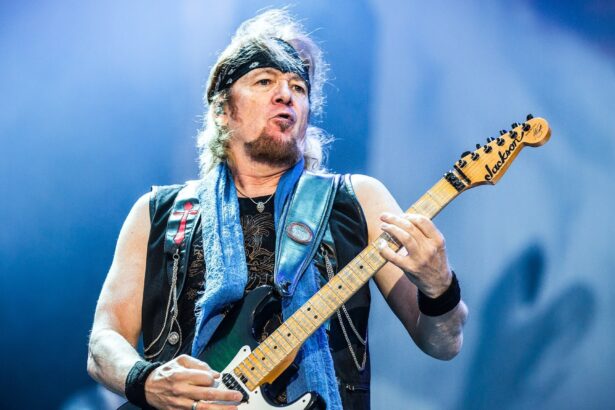 Adrian Smith / Iron Maiden. Crédito: Reprodução.