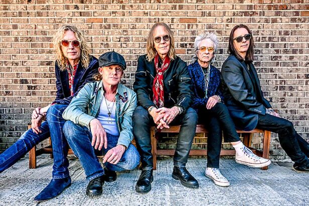 Close Enemies. Crédito: Reprodução/Facebook