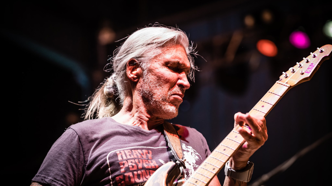 George Lynch. Crédito: Reprodução.