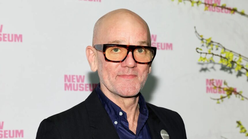 Michael Stipe. Crédito: Reprodução/Getty Images.