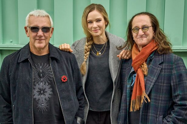 Rush e Anika Nilles. Crédito: Richard Sibbald.