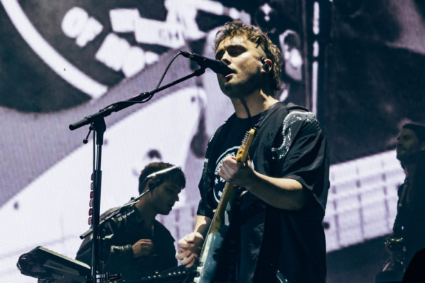 Sam Fender. Crédito: Andy Ford/NME
