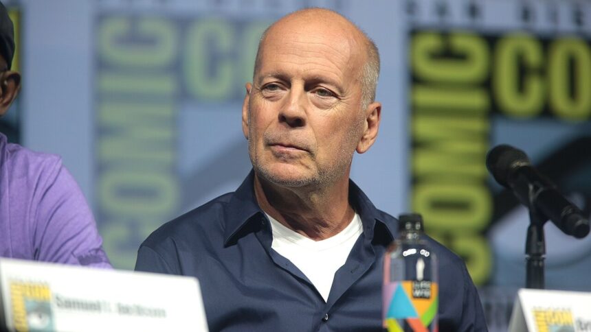 Bruce Willis. Crédito: Gage Skidmore/Wikimedia Commons
