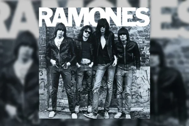 Capa do álbum autointitulado do Ramones.