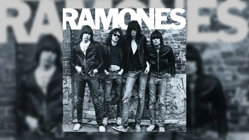 Capa do álbum autointitulado do Ramones.