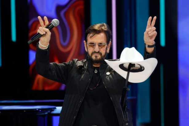 Ringo Starr. Crédito: Jason Kempin/Getty Images