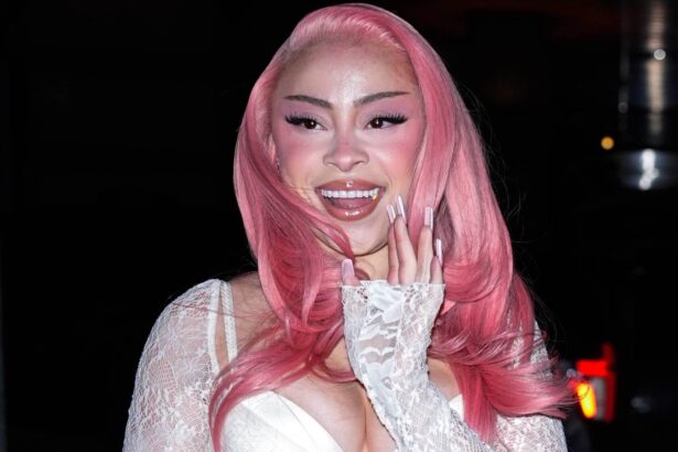 Ice Spice. is seen on December 17, 2025 in New York City.  (by XNY/Star Max/GC Images)