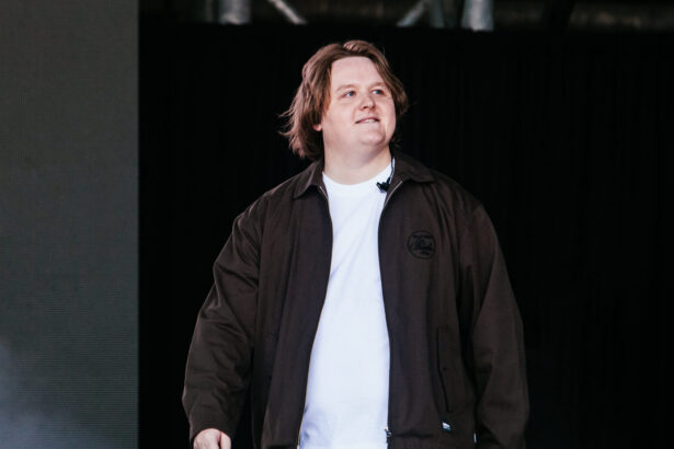 Lewis Capaldi. performs at Glastonbury 2025. Andy Ford for NME