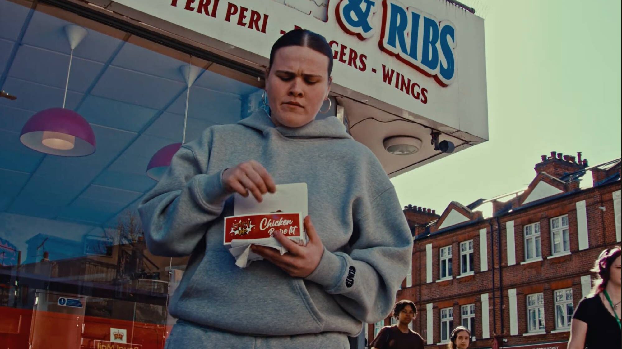 Venbee. Dante Richardson