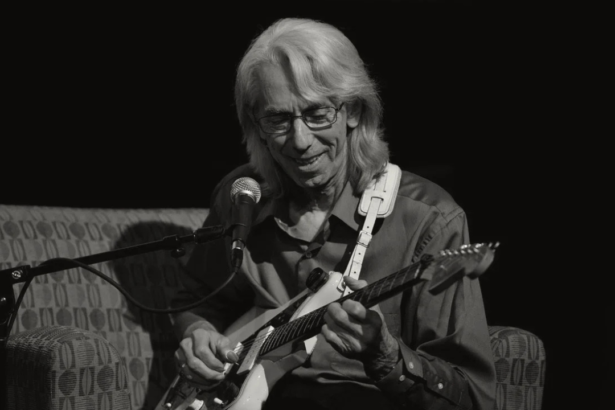 Wayne Moss. Crédito: Donn Jones/Country Music Hall of Fame and Museum