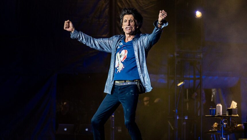 Ronnie Wood. Crédito: Raph_PH/Wikimedia Commons