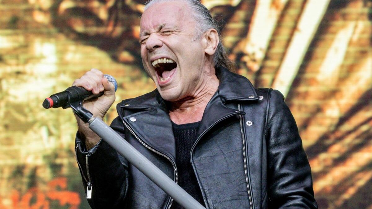Iron Maiden. Corey Irwin
