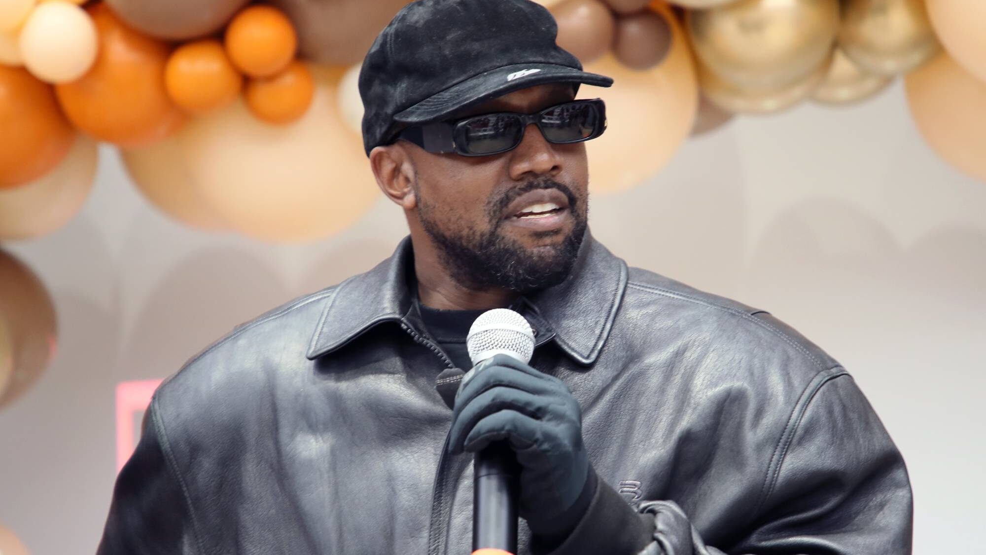 Kanye West. at the Los Angeles Mission on November 24, 2021 in Los Angeles, California. (by David Livingston/Getty Images)