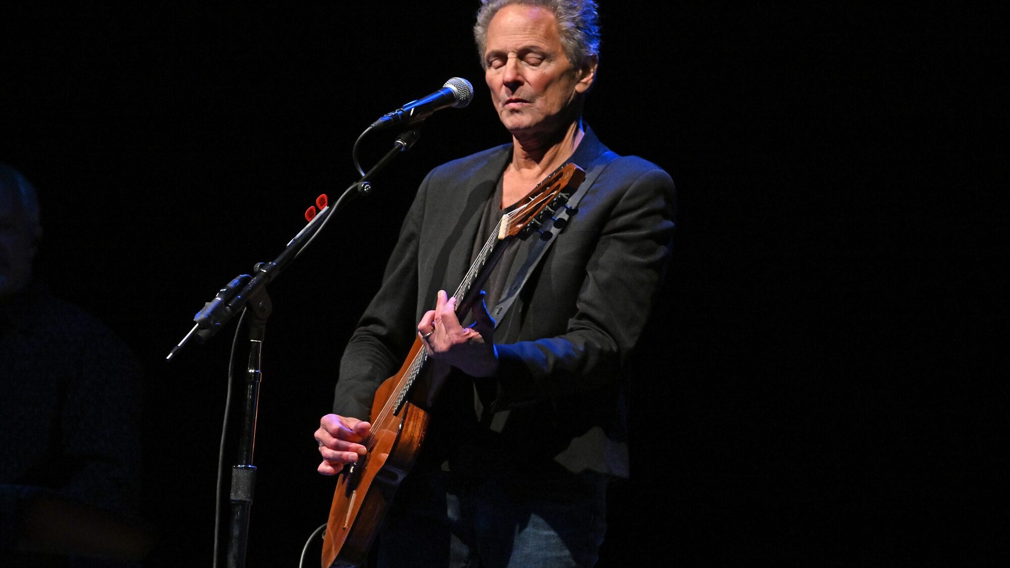 Lindsey Buckingham. Stephen J. Cohen/Getty Images