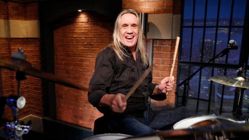 Nicko McBrain. Crédito: Lloyd Bishop/NBCU Photo Bank/NBCUniversal/Getty Images