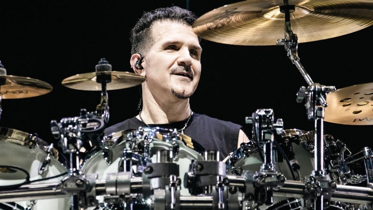 Charlie Benante, do Anthrax, comenta críticas sobre o setlist da banda