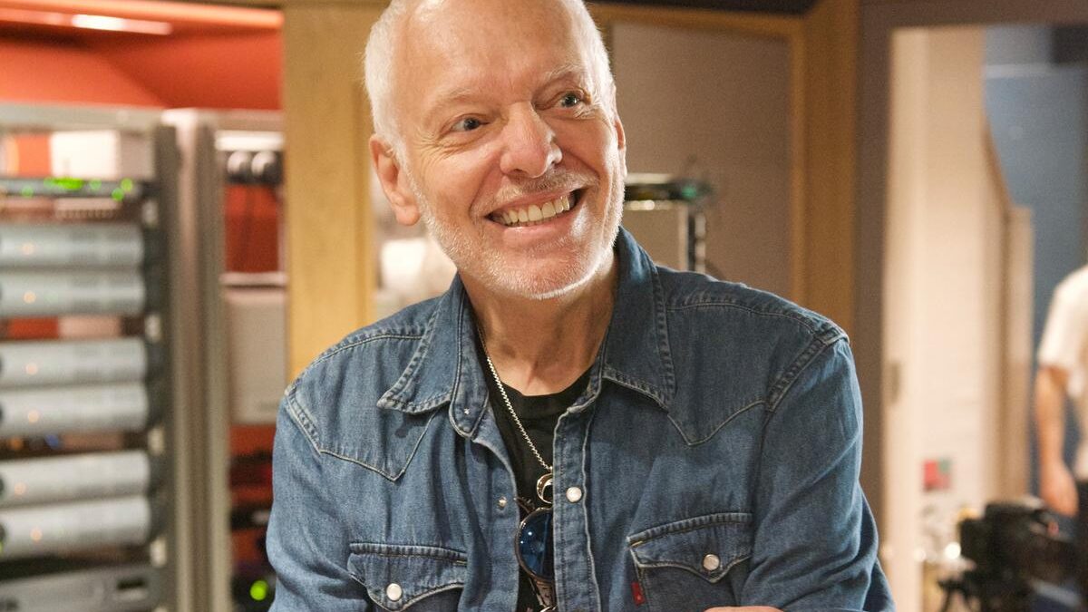Peter Frampton estreia documentário “Frampton” e celebra lançamento de “Carry the Light”